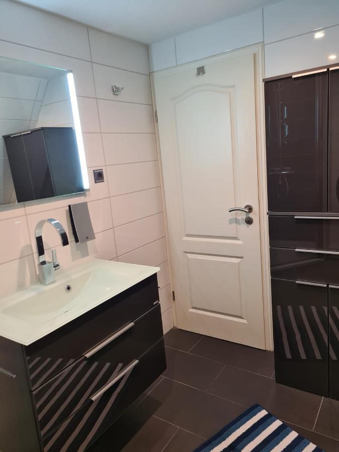 Exklusive Ferienwohnung Nahe Der Nordsee Wesselburen Exteriör bild