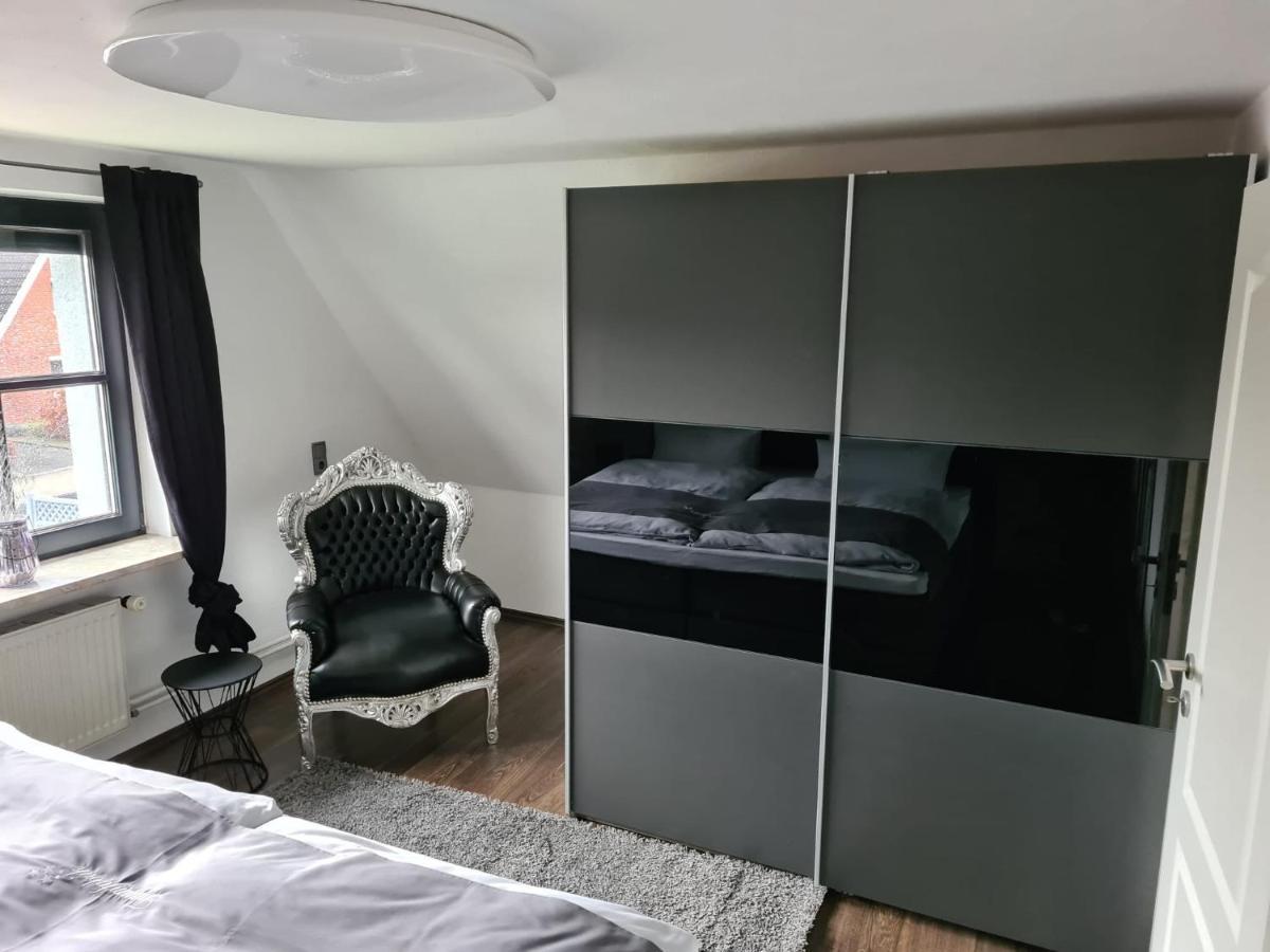 Exklusive Ferienwohnung Nahe Der Nordsee Wesselburen Exteriör bild